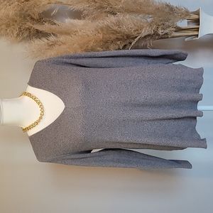 Croft and Barrow grey v neck sweater size M